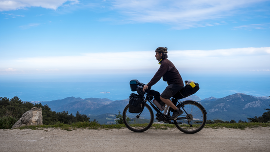 Auf neuen Pfaden: So gelingt deine erste große Fahrradtour